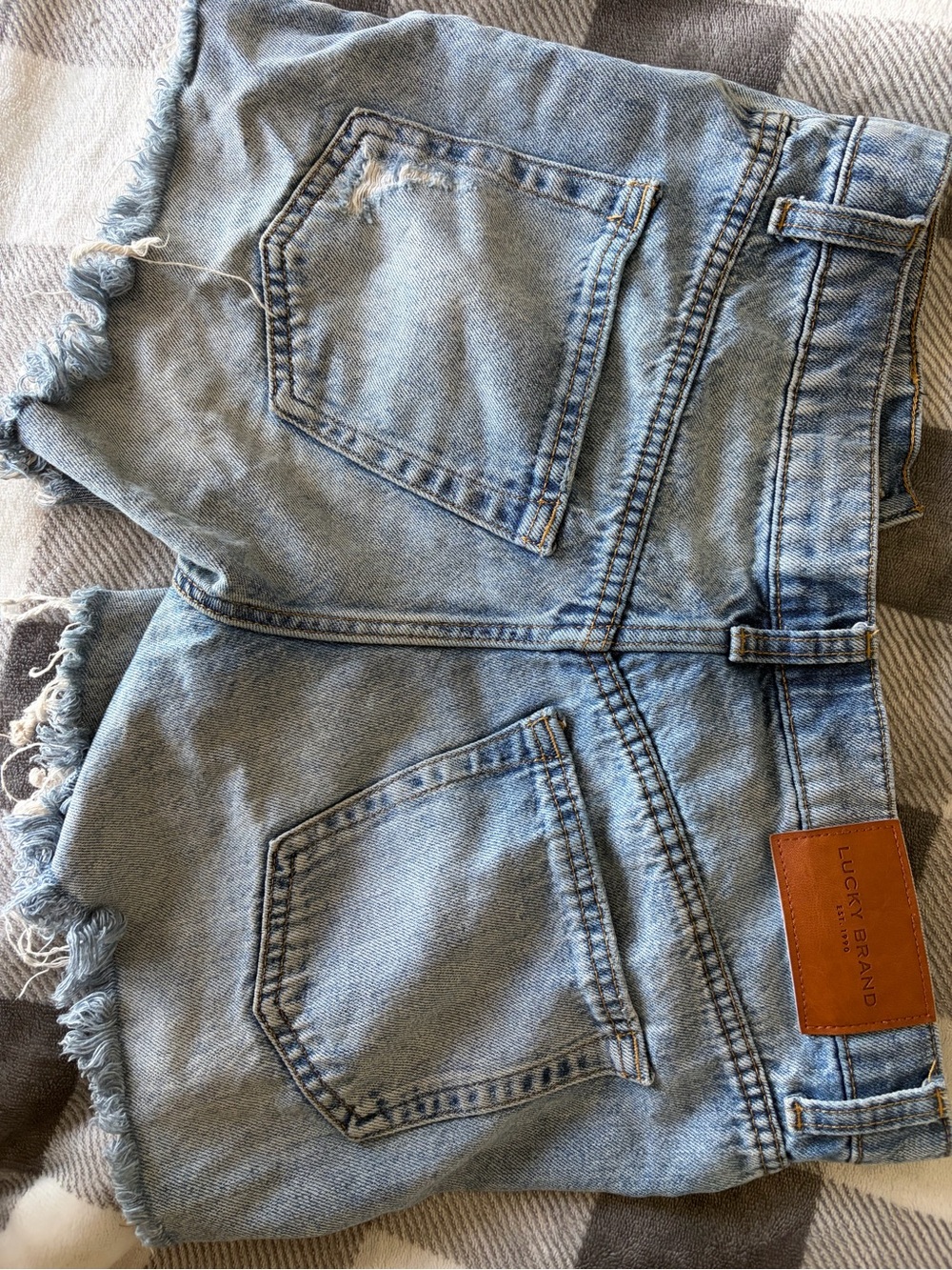 Lucky Brand Distressed Denim Shorts - Picture 3 of 4